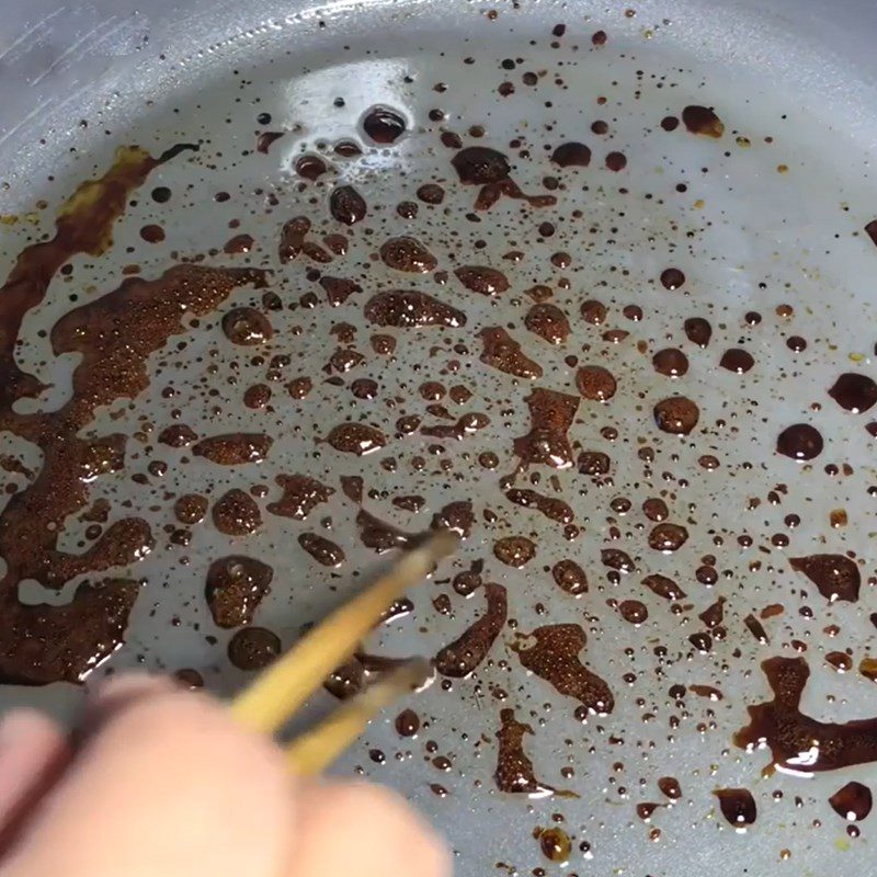 Step 3 Stir-fried ribs Ginger braised ribs