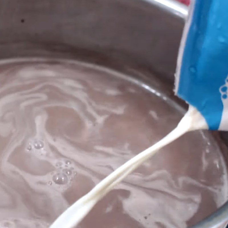 Step 4 Cook red bean milk