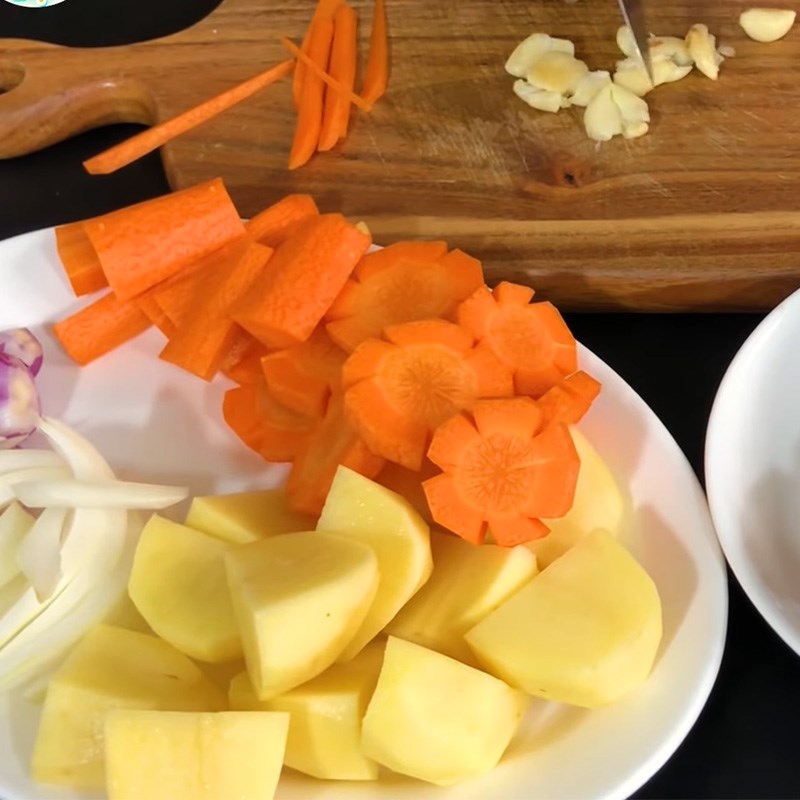 Step 2 Prepare other ingredients Pig tongue stew