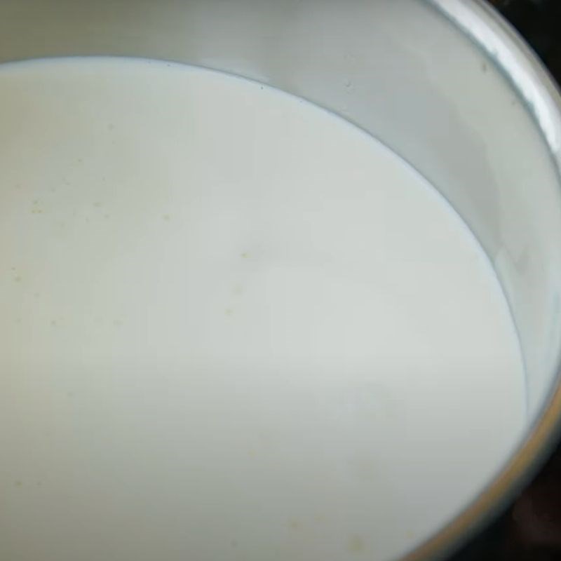 Step 6 Making Lychee Cream Jelly Panna Cotta with Raspberries