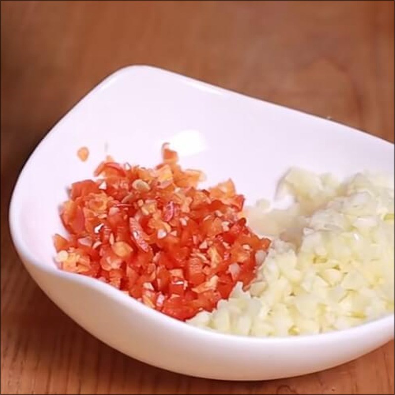 Step 2 Prepare the other ingredients Papaya salad