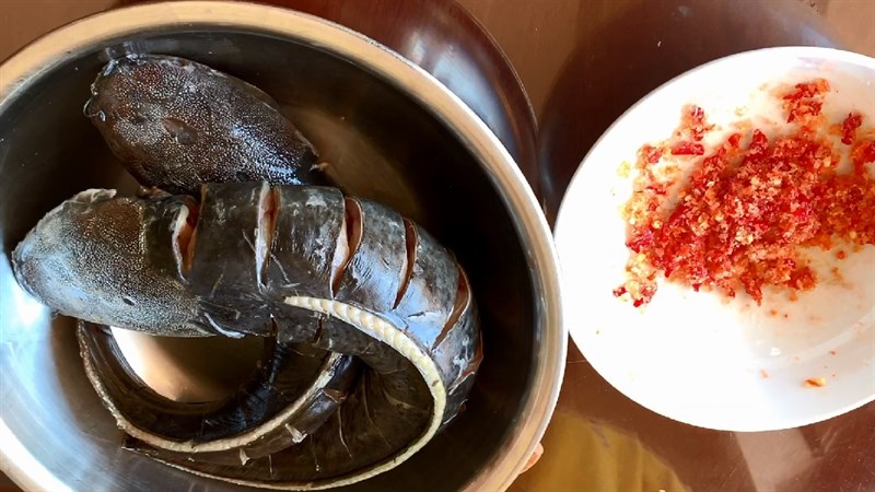 Ingredients for the dish 3 grilled catfish
