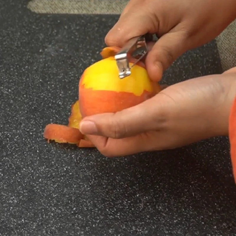 Step 1 Prepare the Peaches Fresh Peach Juice
