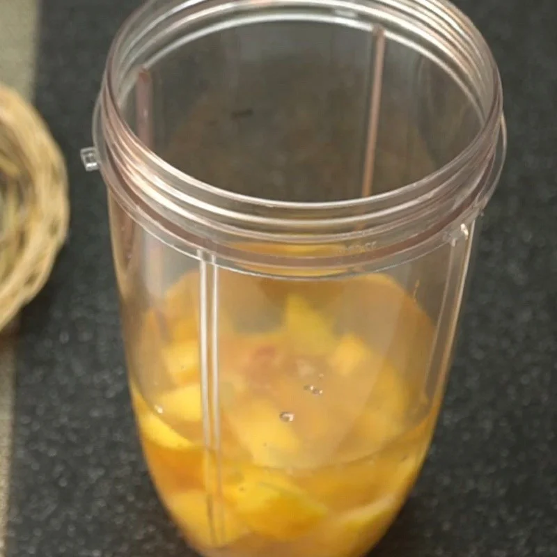 Step 2 Marinate and Blend the Peaches Fresh Peach Juice