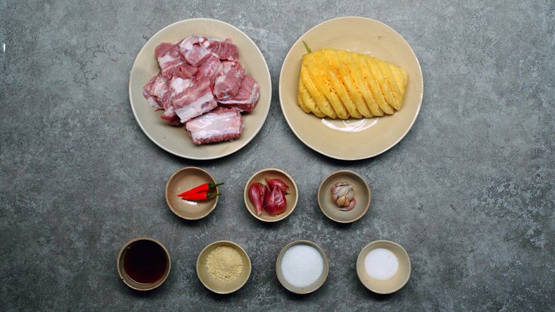 Ingredients for stewed pineapple pork ribs