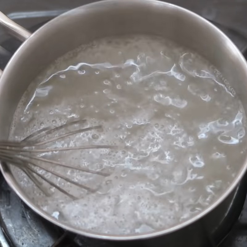Step 4 Cook the Green Bean Jelly with Pandan Leaves