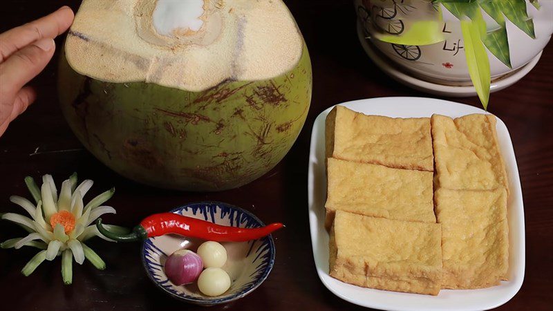 Ingredients for the dish 2 ways to make coconut braised tofu