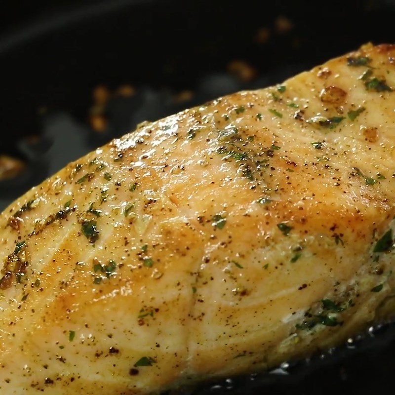 Step 3 Pan-frying salmon Salad salmon oil vinegar