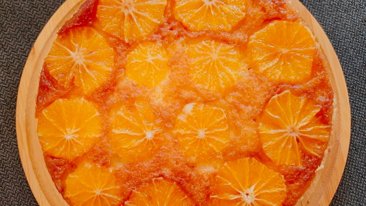 2 ways to make soft and fluffy fresh orange sponge cake that are irresistible and easy at home 18 Caramel Orange Sponge Cake