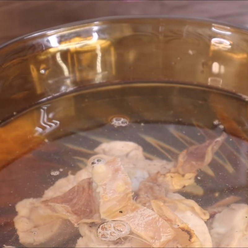 Step 7 Cooking the broth for Freshwater Shrimp and Quail Egg Cake