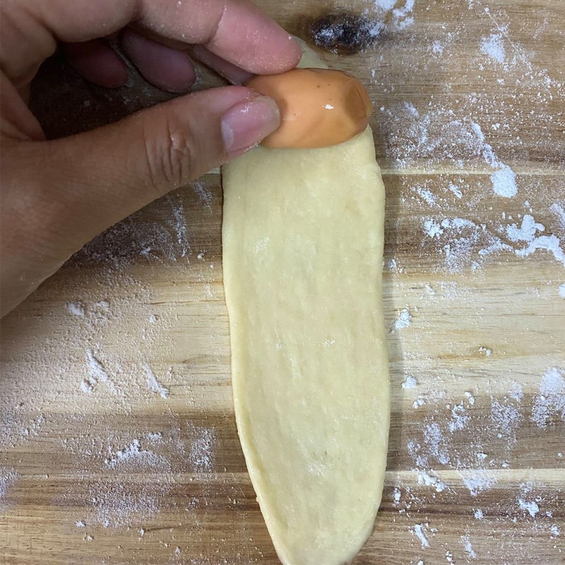 Step 3 Forming the dough Mini sausage roll