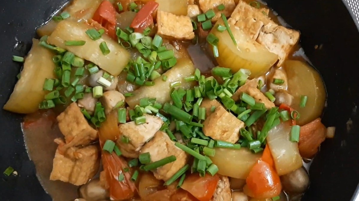 2 simple, quick, and flavorful ways to cook winter melon stew 13 Stewed Winter Melon with Mushrooms