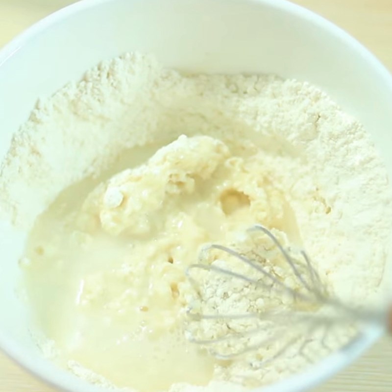 Step 2 Mixing the batter Sake with cheese shake