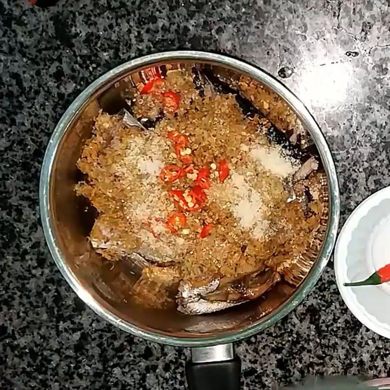 Step 2 Marinate the fish Mackerel sun-dried with lemongrass and chili