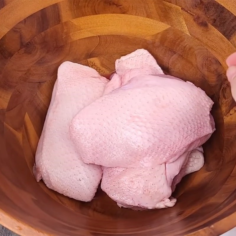 Step 1 Prepare duck meat for Duck Vermicelli