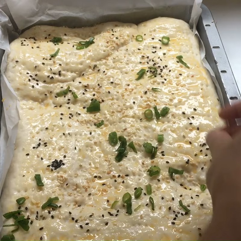 Step 5 Rolling out the dough and shaping the Mayonnaise sauce roll bread