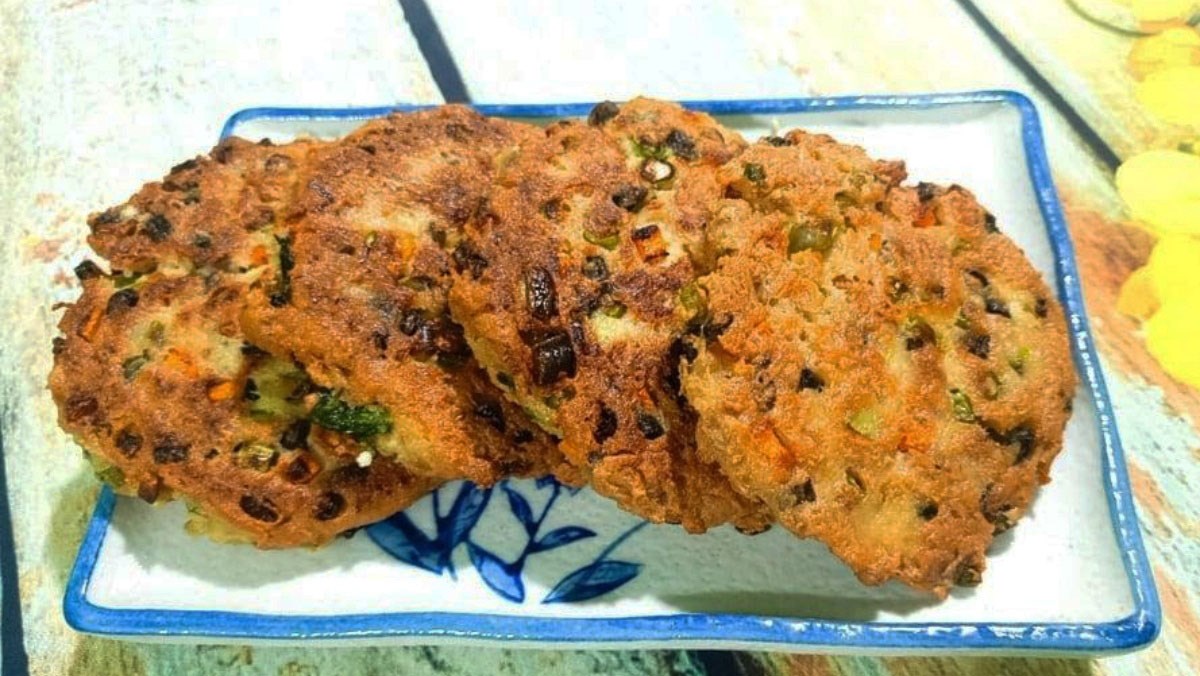 3 Ways to Make Delicious and Simple Vegetarian Tofu Patties at Home 28 Vegetarian Tofu and Vegetable Cake