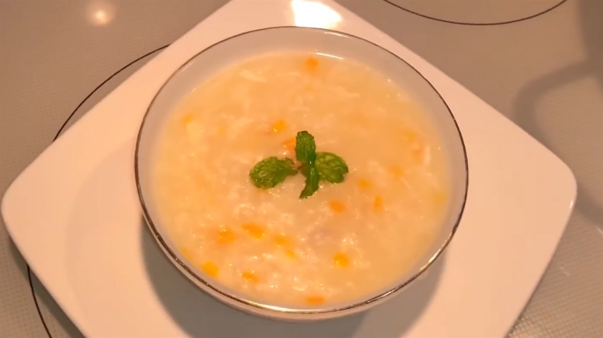 3 Easy Ways to Cook Nutritious and Delicious Sweet Crab Porridge at Home 34 Crab porridge with carrot