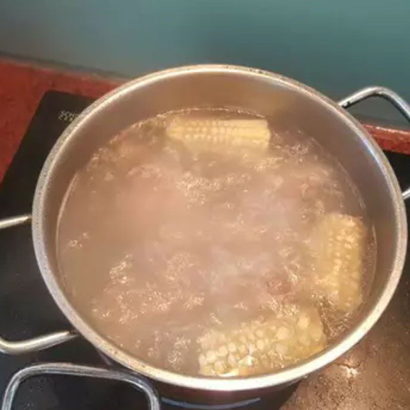 Step 3 Simmer the bones Corn rib porridge