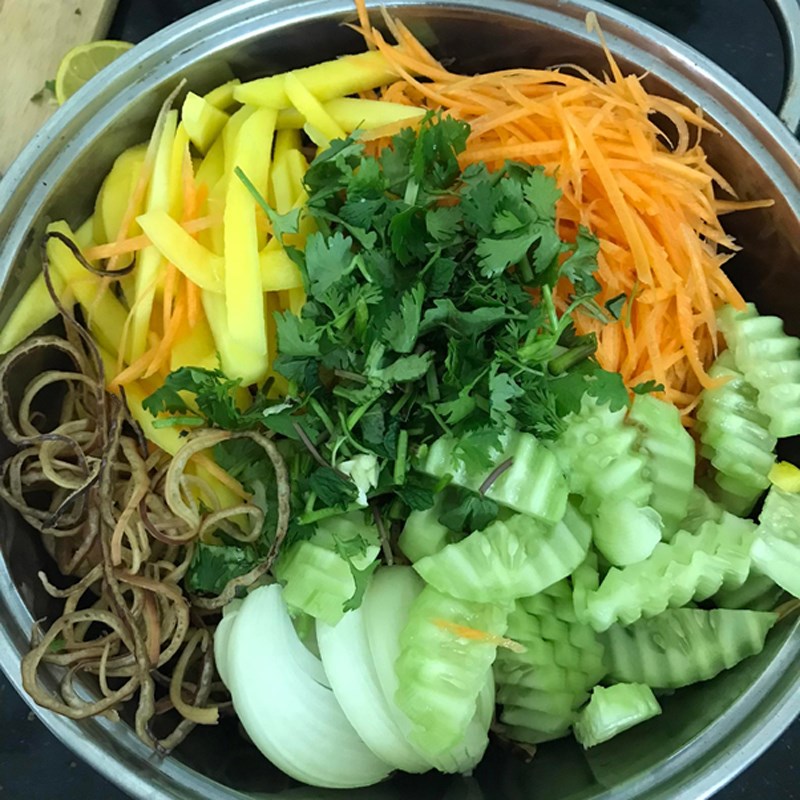 Step 3 Cooking Banana Flower Jelly Salad (Recipe shared by user)