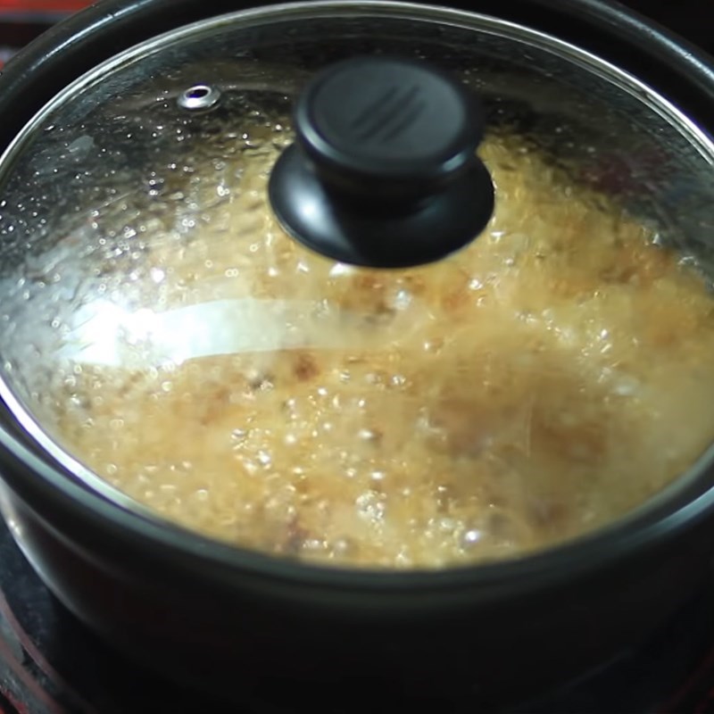 Step 3 Cooking braised ribs Pepper braised short ribs