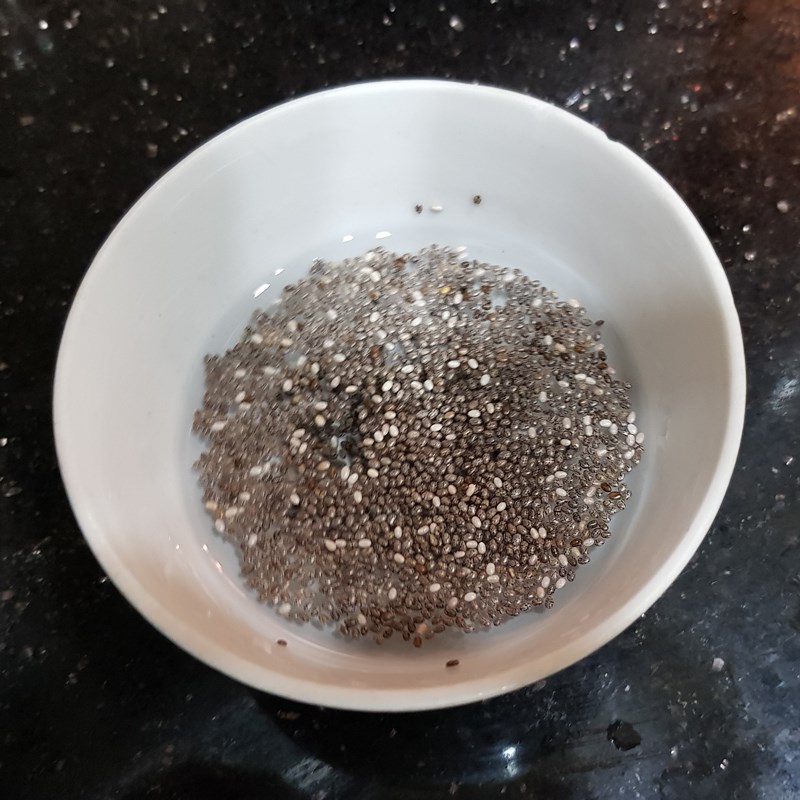 Step 1 Prepare ingredients for coconut chia seed fruit jelly