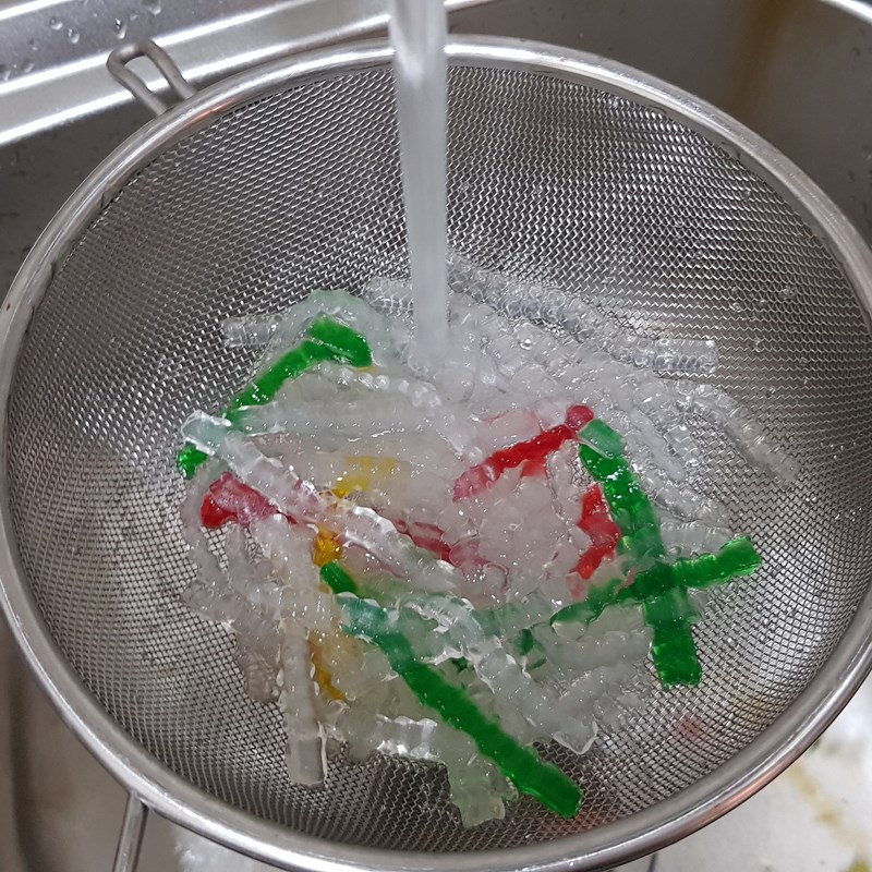 Step 2 Boil potato starch for coconut chia seed fruit jelly
