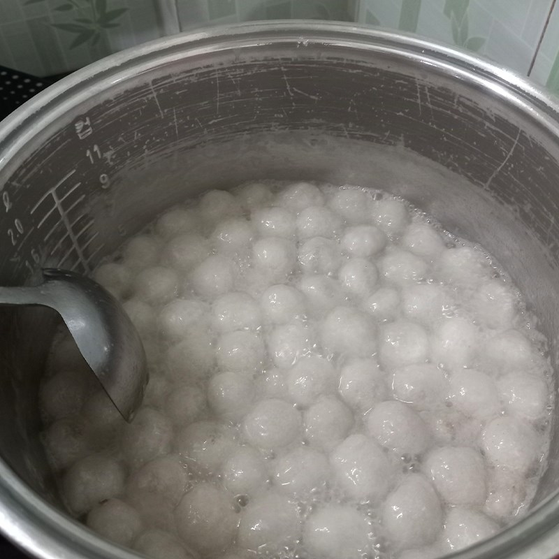 Step 4 Cooking the dessert How to make cassava cake with peanut filling