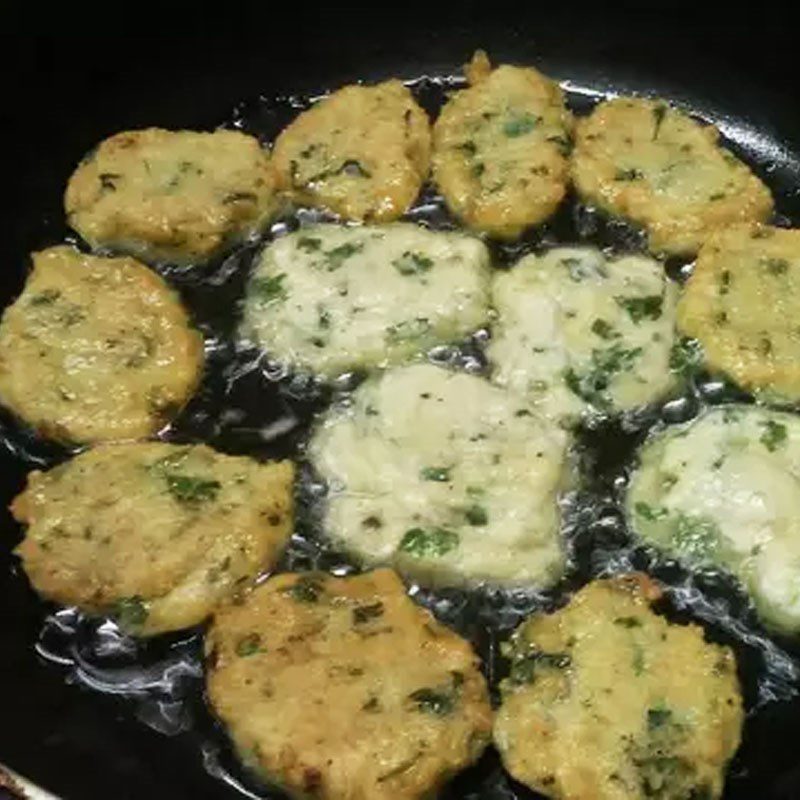 Step 5 Fry the fish cake Mối fish cake