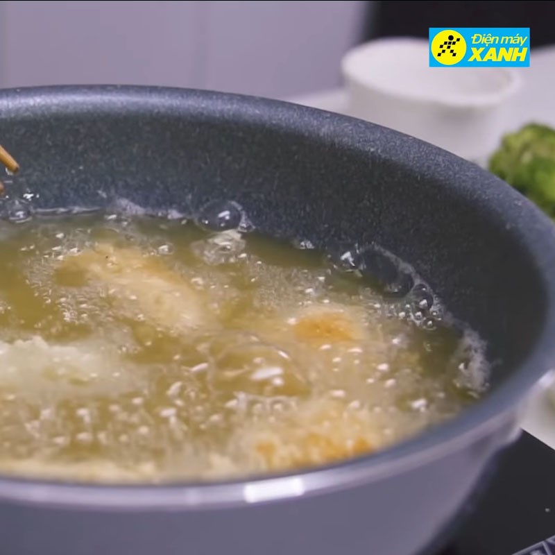 Step 8 Fry the chicken Crispy chicken pasta with cream sauce