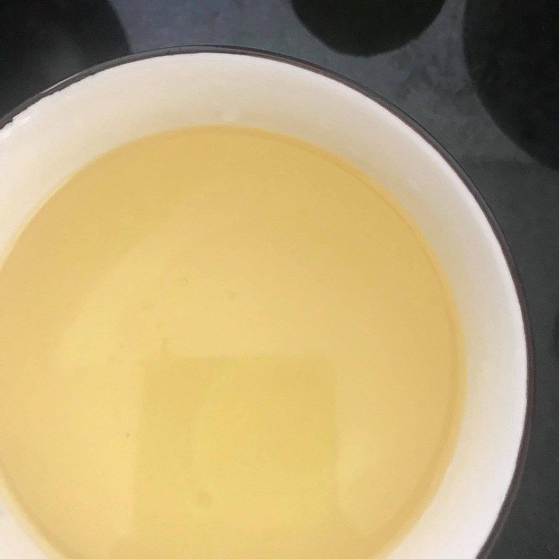 Step 1 Add ingredients to the blender Mayonnaise Sauce (recipe shared by a user)