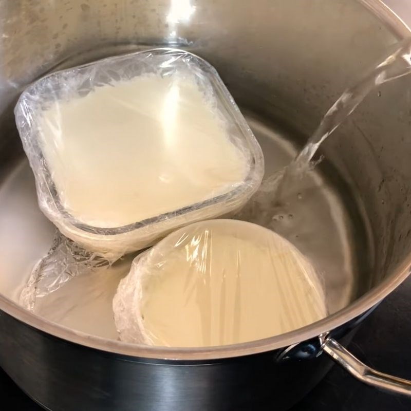 Step 3 Put in the container, let it ferment Jelly yogurt with gelatin powder