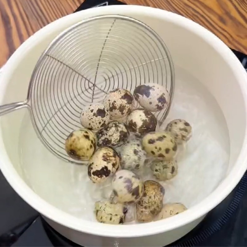 Step 1 Prepare ingredients for Fried Quail Eggs with Tamarind Sauce (Recipe shared from Tiktok Cooking with TasteVN)