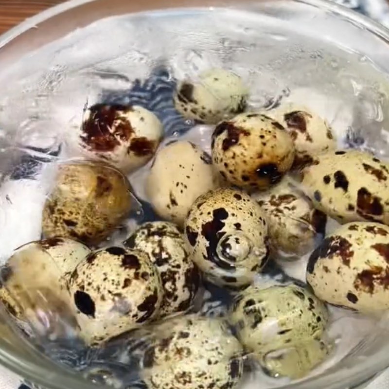 Step 1 Prepare ingredients for Fried Quail Eggs with Tamarind Sauce (Recipe shared from Tiktok Cooking with TasteVN)