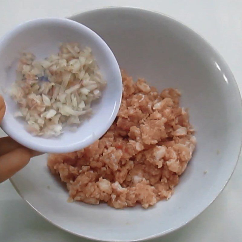 Step 2 Prepare the filling for the cake Potato cake with meat filling