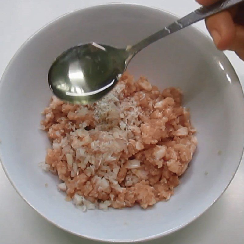 Step 2 Prepare the filling for the cake Potato cake with meat filling
