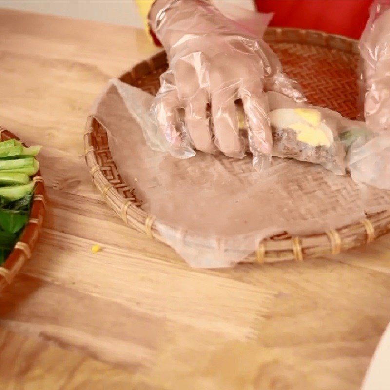 Step 6 Rolling the spring rolls Tây Sơn