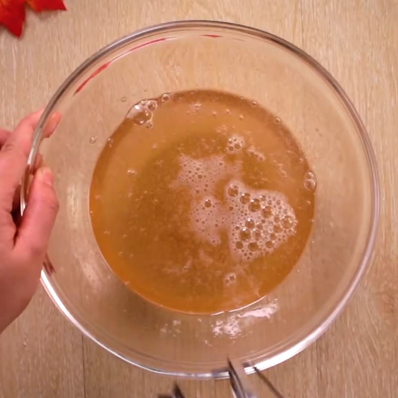 Step 2 Whip the Sugar Orange Flavored Marshmallow Candy