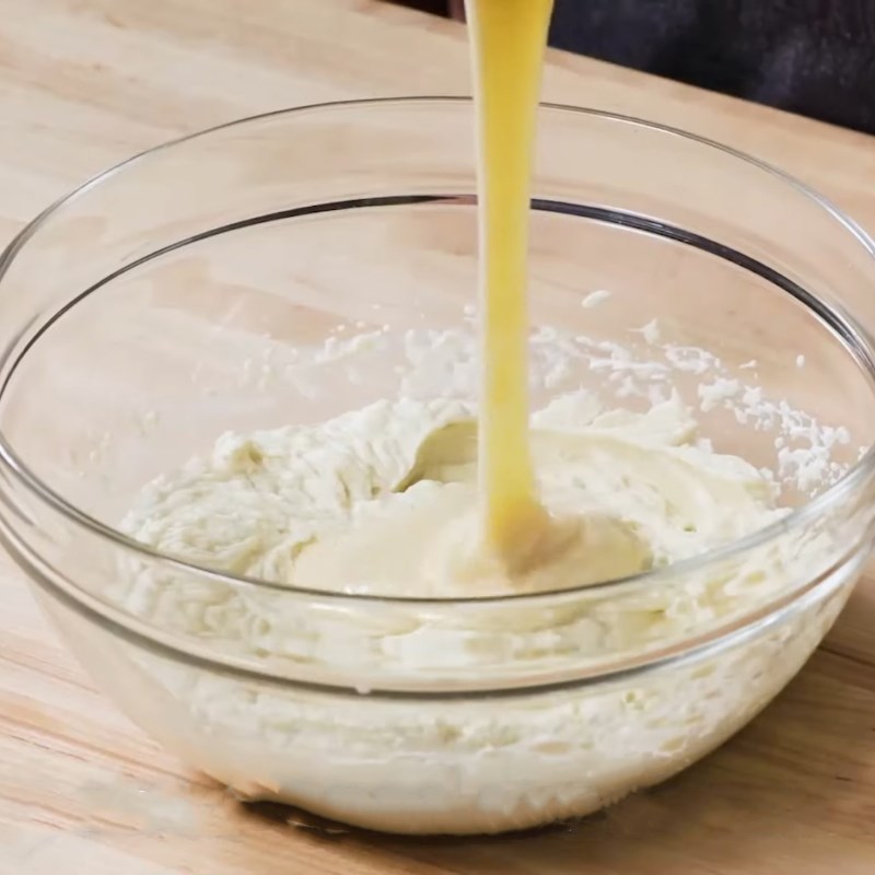 Step 3 Whip the cream cereal mixture Cereal ice cream