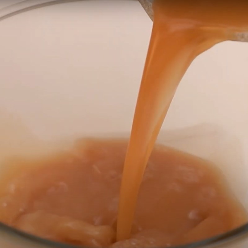 Step 1 Melting palm sugar Grilled coconut cake with an air fryer