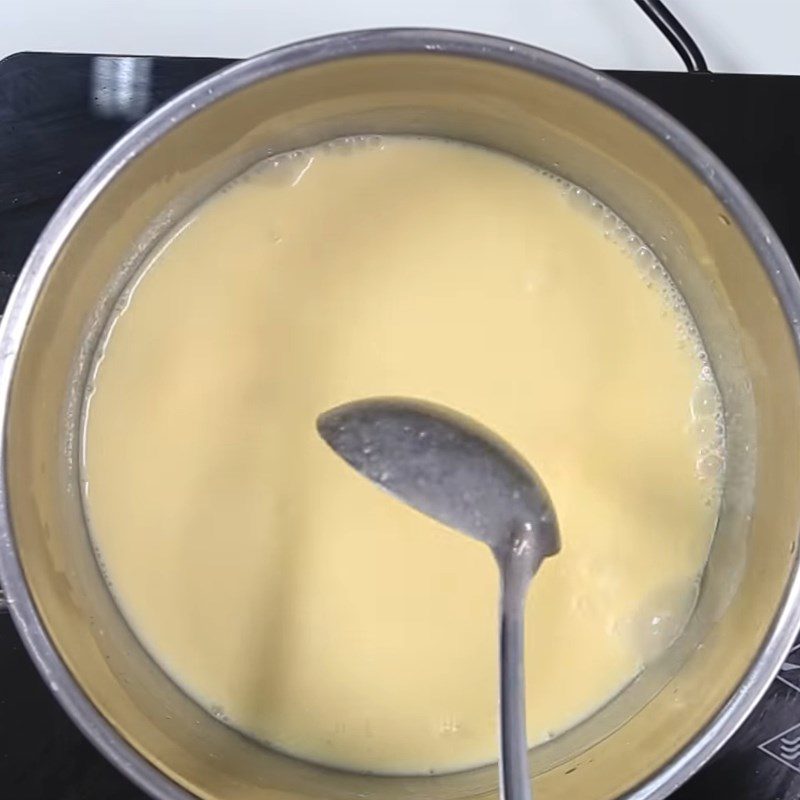 Step 2 Boil the milk mixture Panna cotta orange syrup