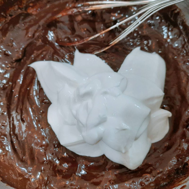 Step 2 Heat and Mix the Cream Chocolate Ice Cream
