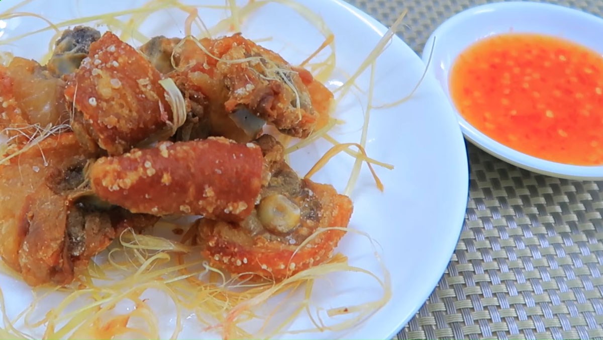 3 Ways to Make Delicious Fried Pork Tails with Fish Sauce and Crispy Frying 25 Crispy Fried Pig Tail