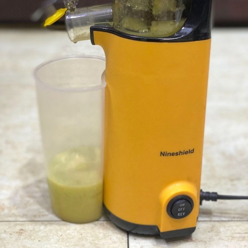 Step 2 Juicing the sour and mango Mango Sour Juice