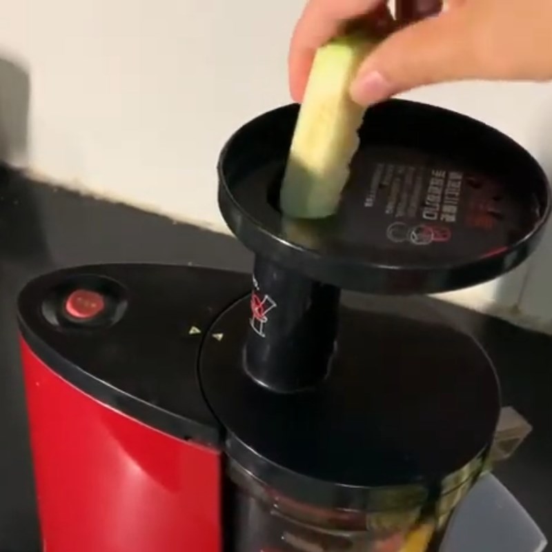 Step 2 Juicing Guava Guava Juice
