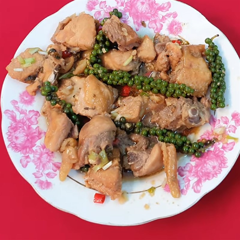 Step 5 Final Product Braised Chicken with Green Pepper