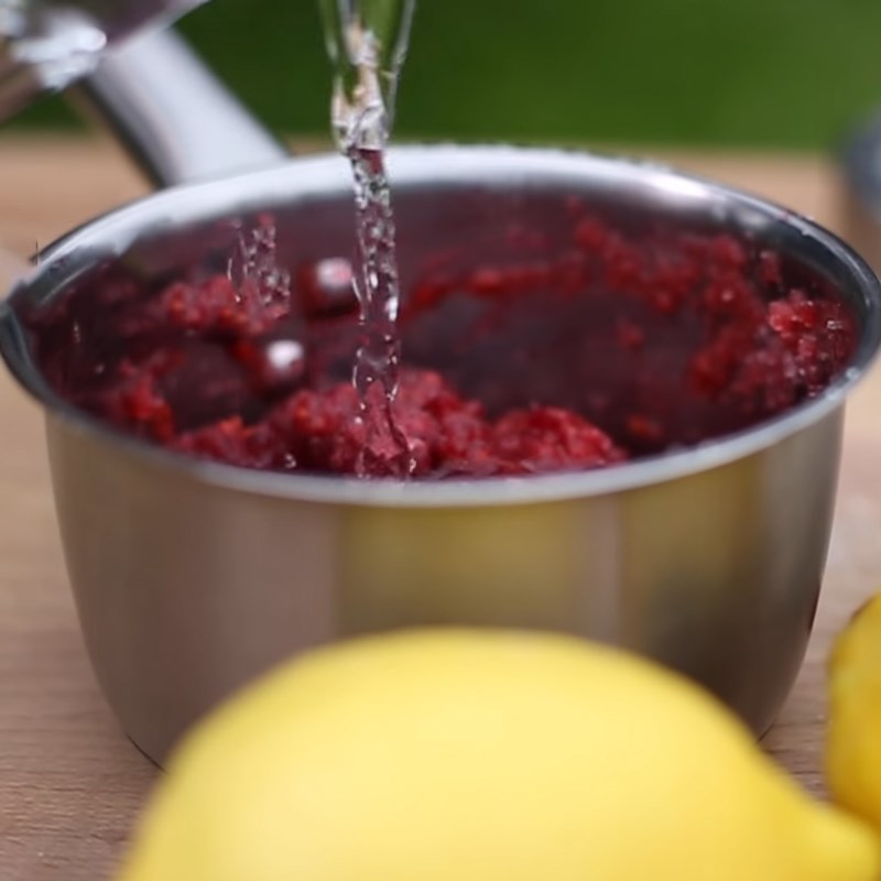 Step 2 Mash raspberries with sugar Raspberry Juice