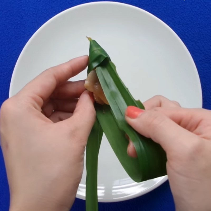 Step 5 Wrap and fry chicken Pandan chicken rice