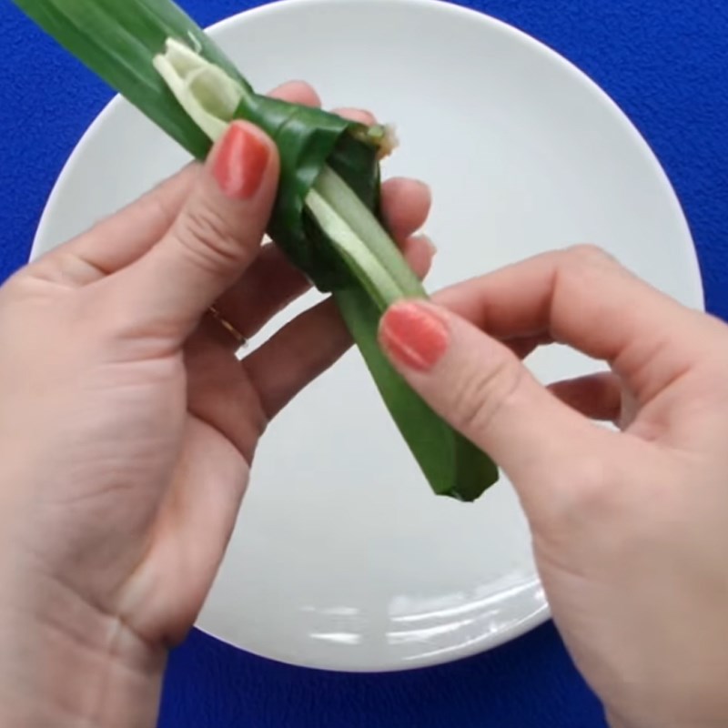 Step 5 Wrap and fry chicken Pandan chicken rice