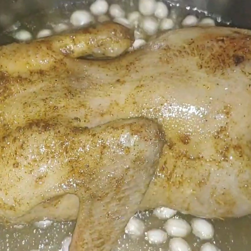 Step 5 Duck Stew Duck stew with lotus seeds
